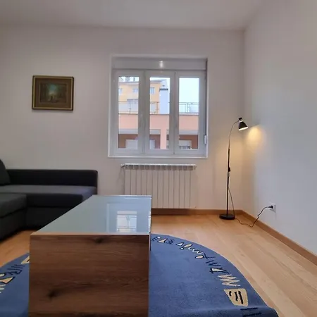 The Door * ترييستي